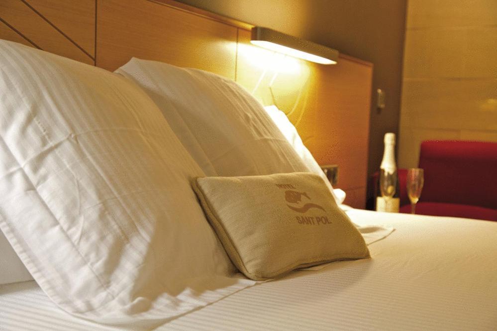 Hotel Restaurant Sant Pol Sant Feliu de Guíxols Room photo